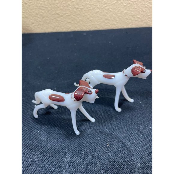 Vintage Miniature Hand Blown Jack Russel Fox terrier Milk Glass Dogs - Picture 4 of 8